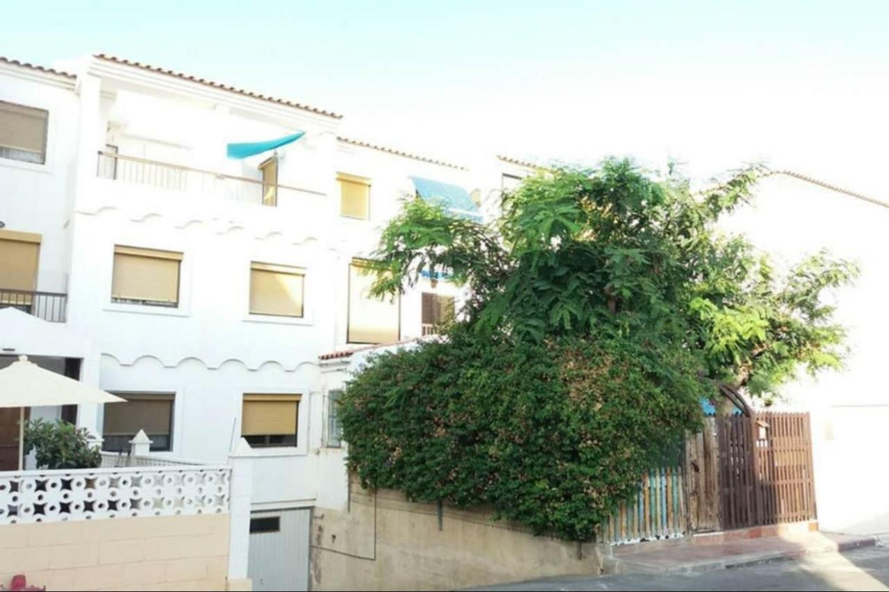 Bungalow Con Encanto, 100M2, A 800 M De La Playa El Campello Esterno foto